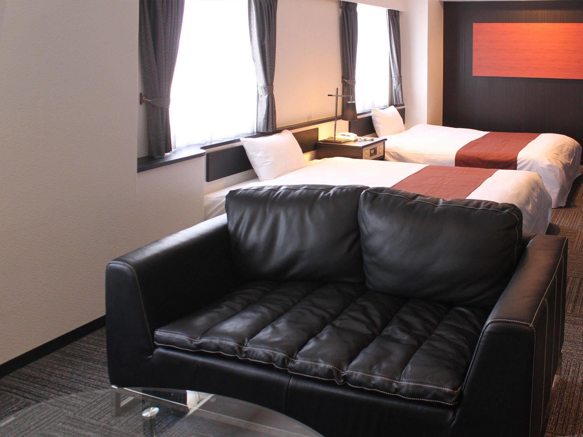Hotel Livemax Budget Iyo Mishima Shikokuchuo Dış mekan fotoğraf
