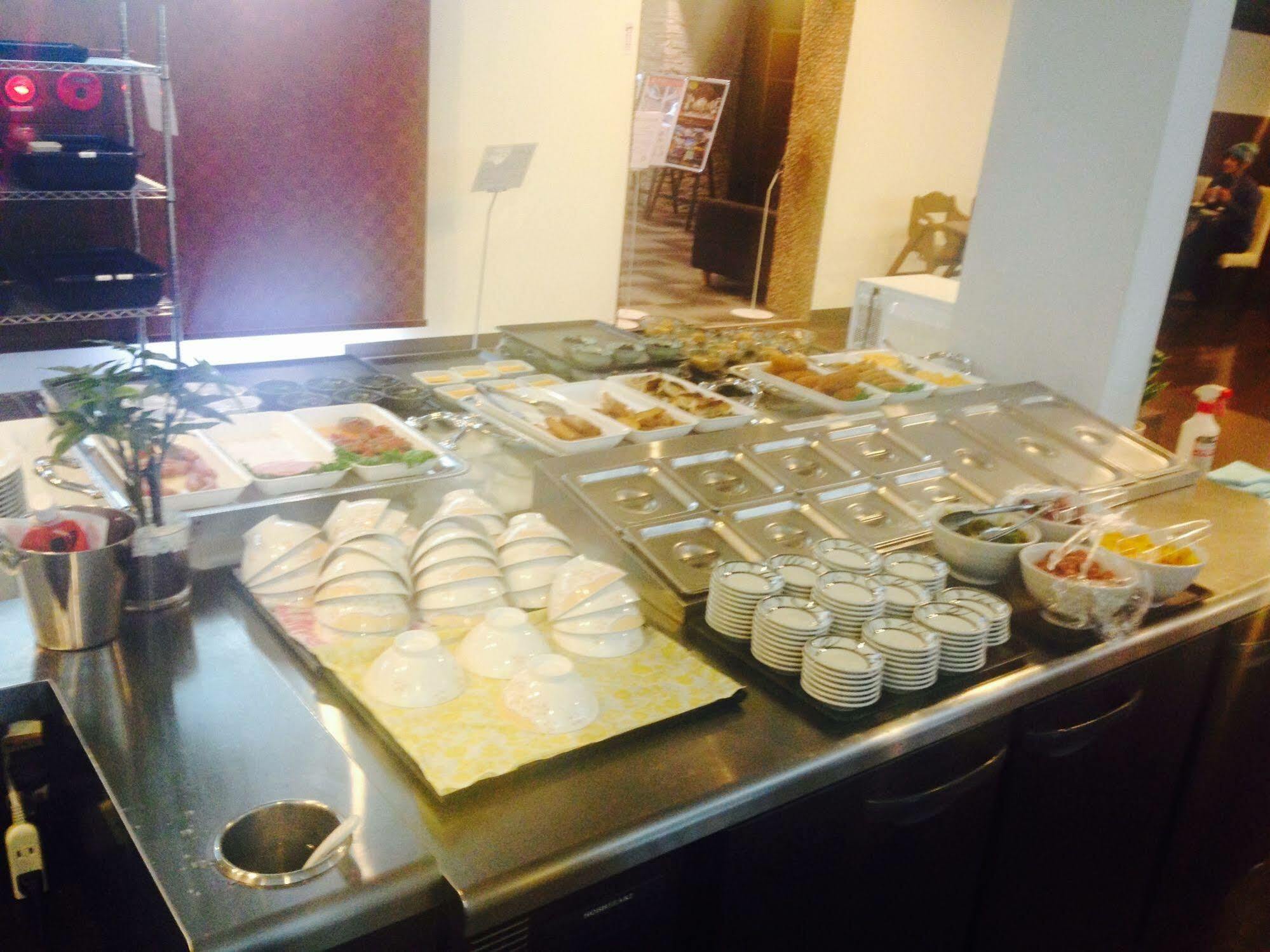 Hotel Livemax Budget Iyo Mishima Shikokuchuo Dış mekan fotoğraf